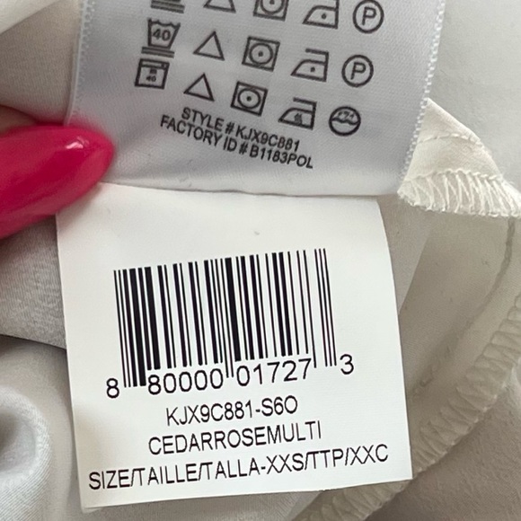 NEW BCBGeneration Chiffon Floral Spaghetti Strap V Neck Romper Colorful Size XXS - Picture 8 of 10